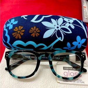 Foster Grant Blue Reading Glasses +1.25 Tropical Vera Bradley clamshell case